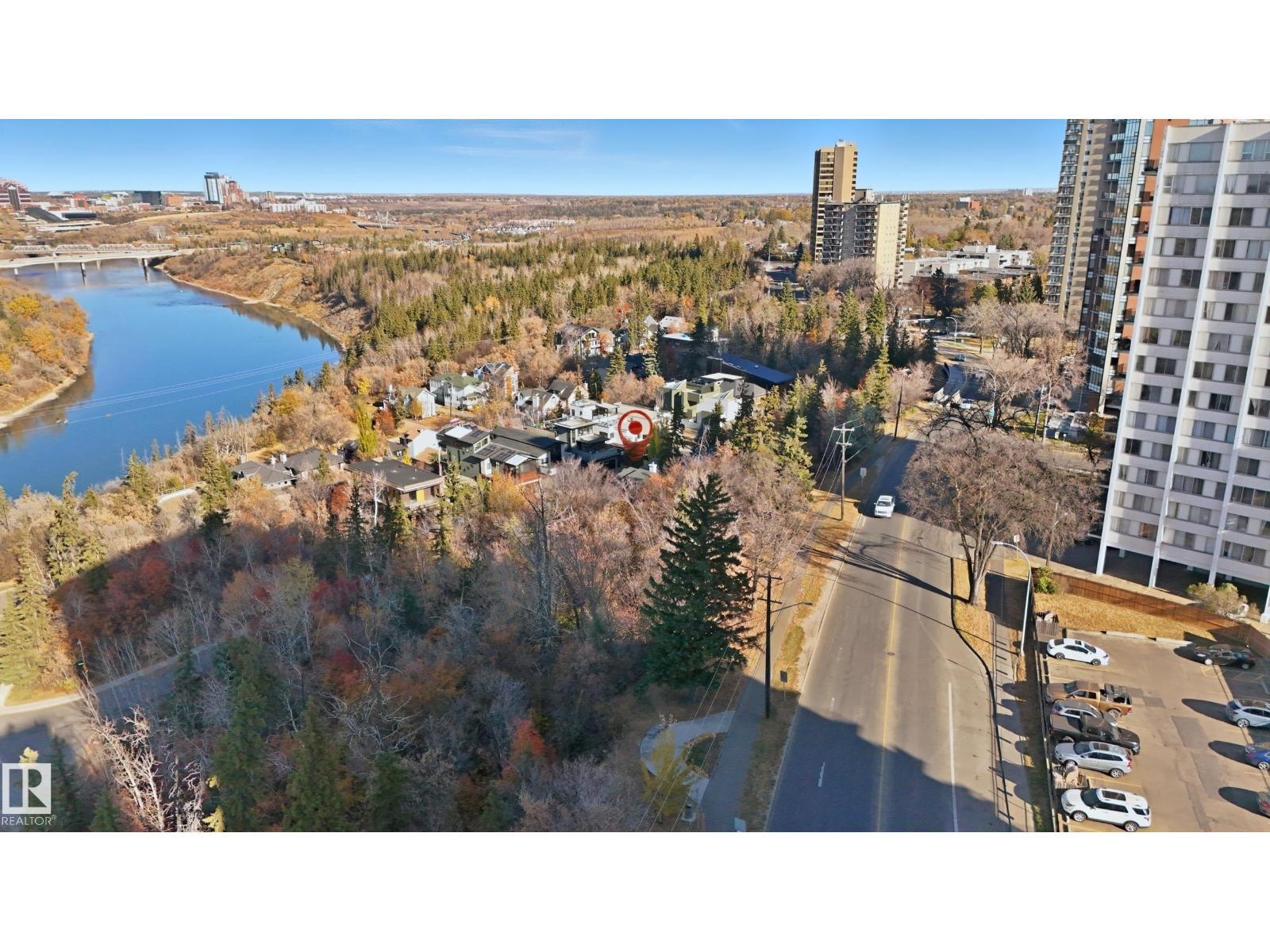 10065 90 Av Nw, Edmonton, AB - Outdoor With View