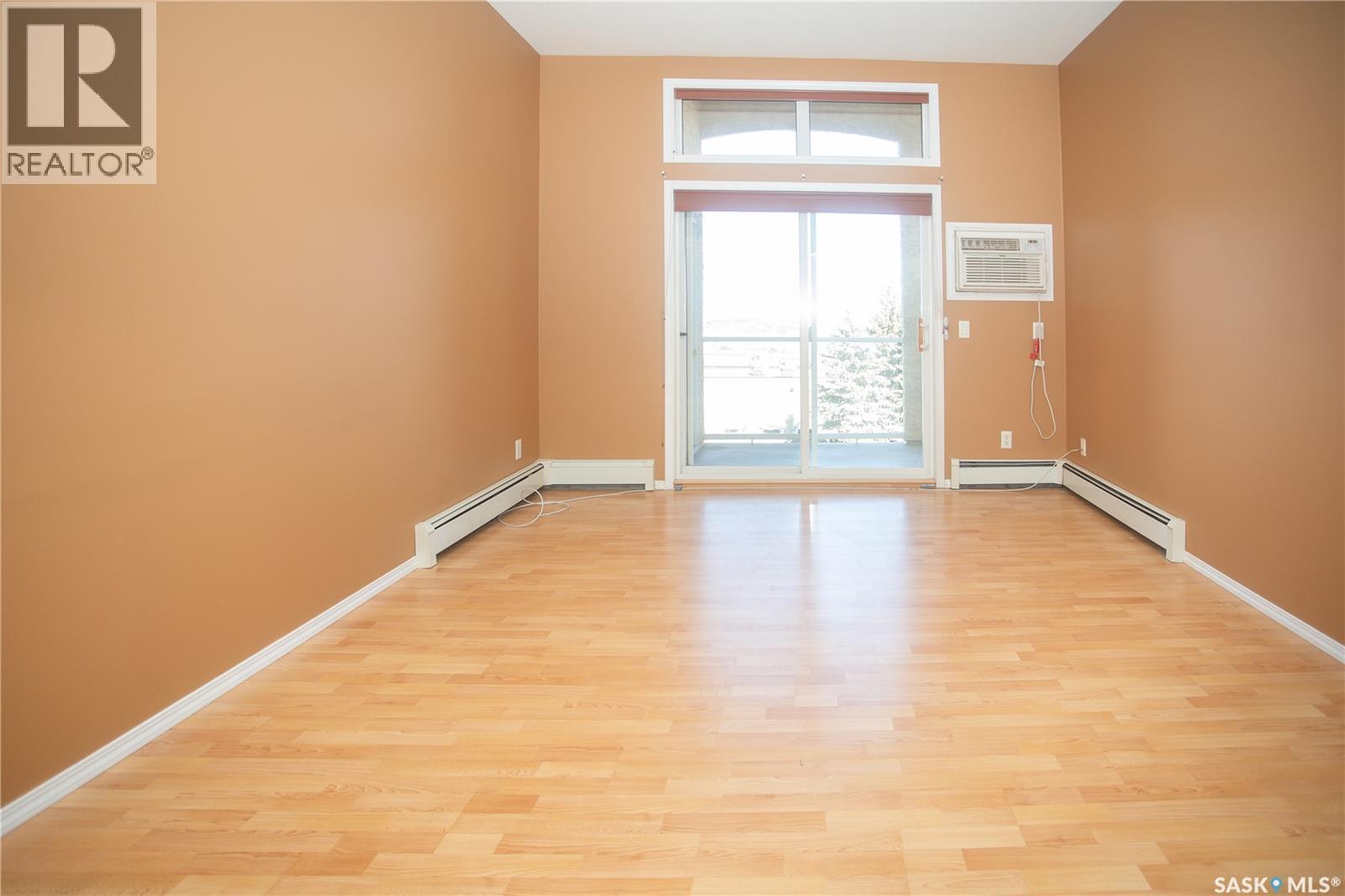 411 215 Lowe Road, Saskatoon, SK - Indoor Photo Showing Other Room