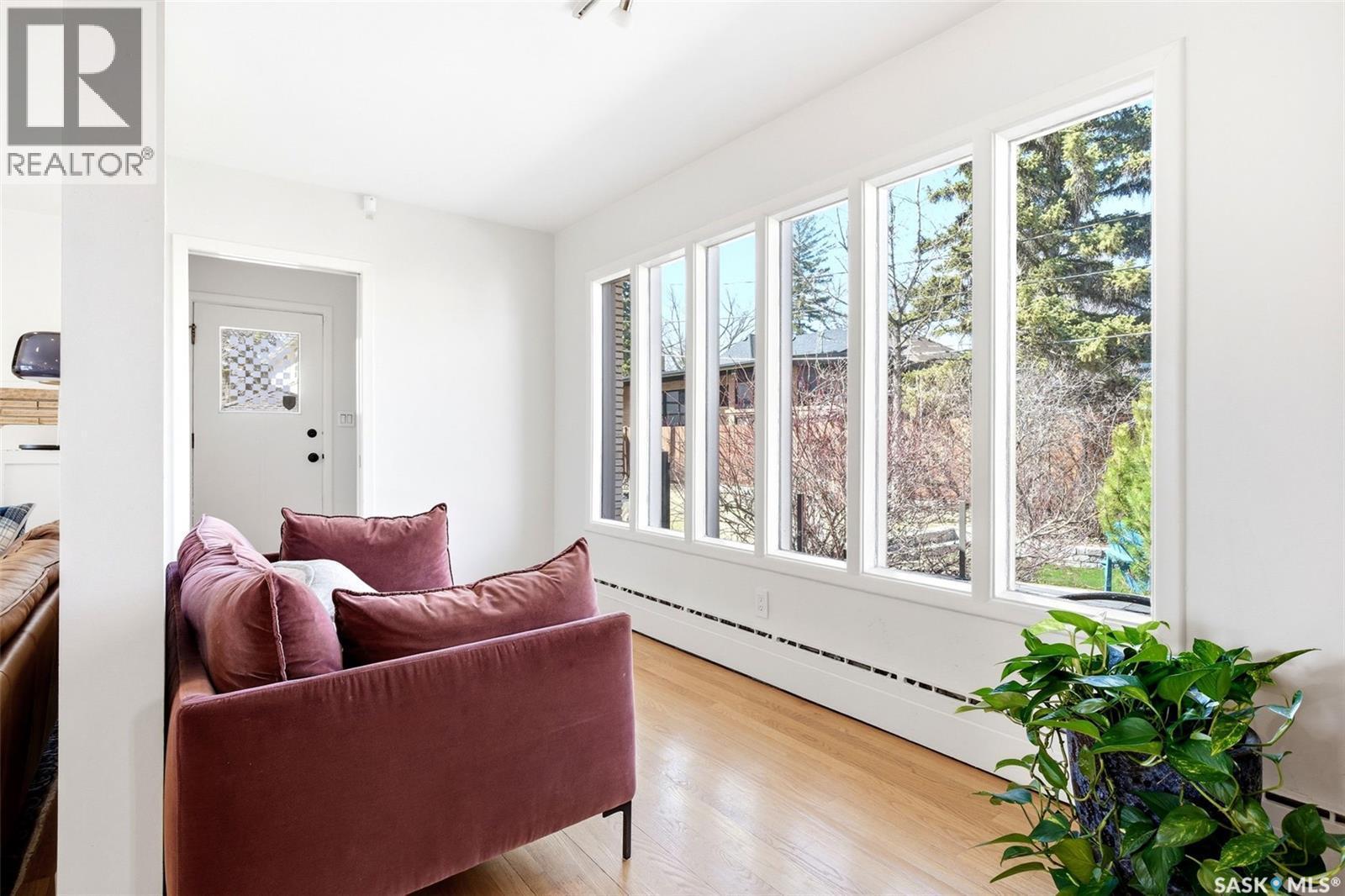 2640 19Th Avenue, Regina, SK - Indoor