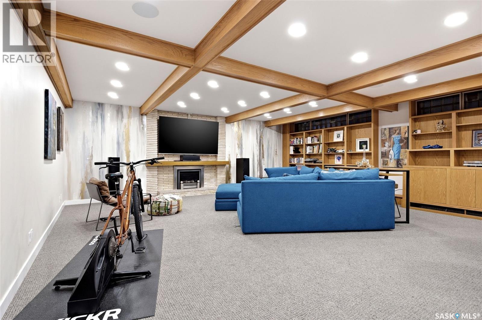 2640 19Th Avenue, Regina, SK - Indoor