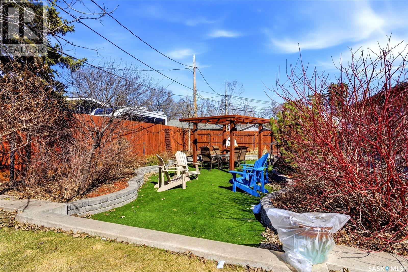 2640 19Th Avenue, Regina, SK - Outdoor