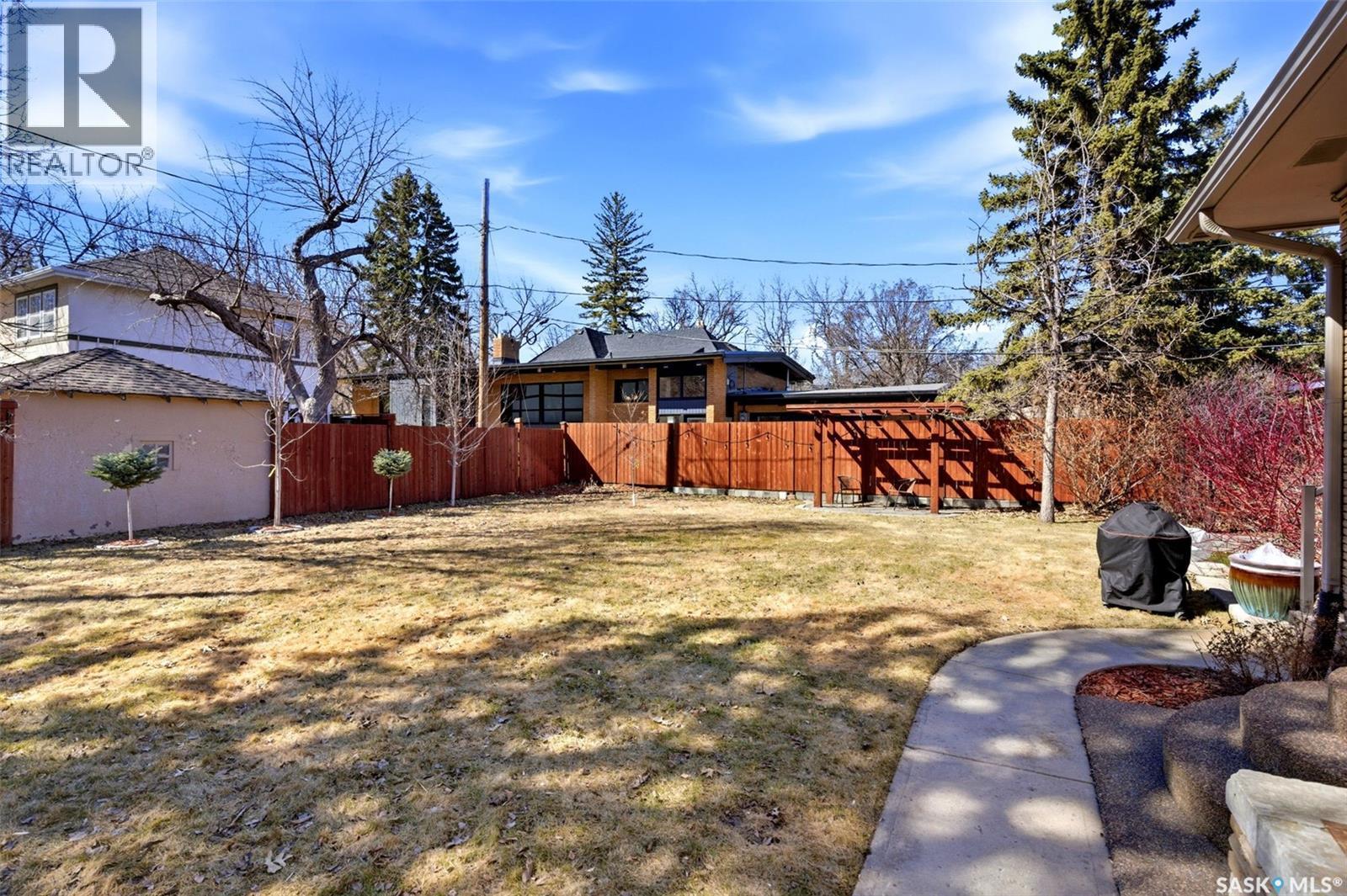 2640 19Th Avenue, Regina, SK - Outdoor