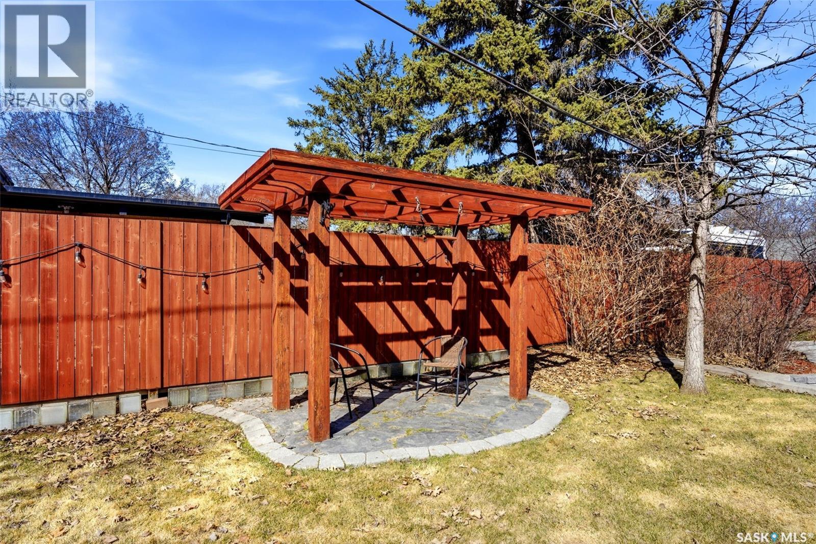 2640 19Th Avenue, Regina, SK - Outdoor