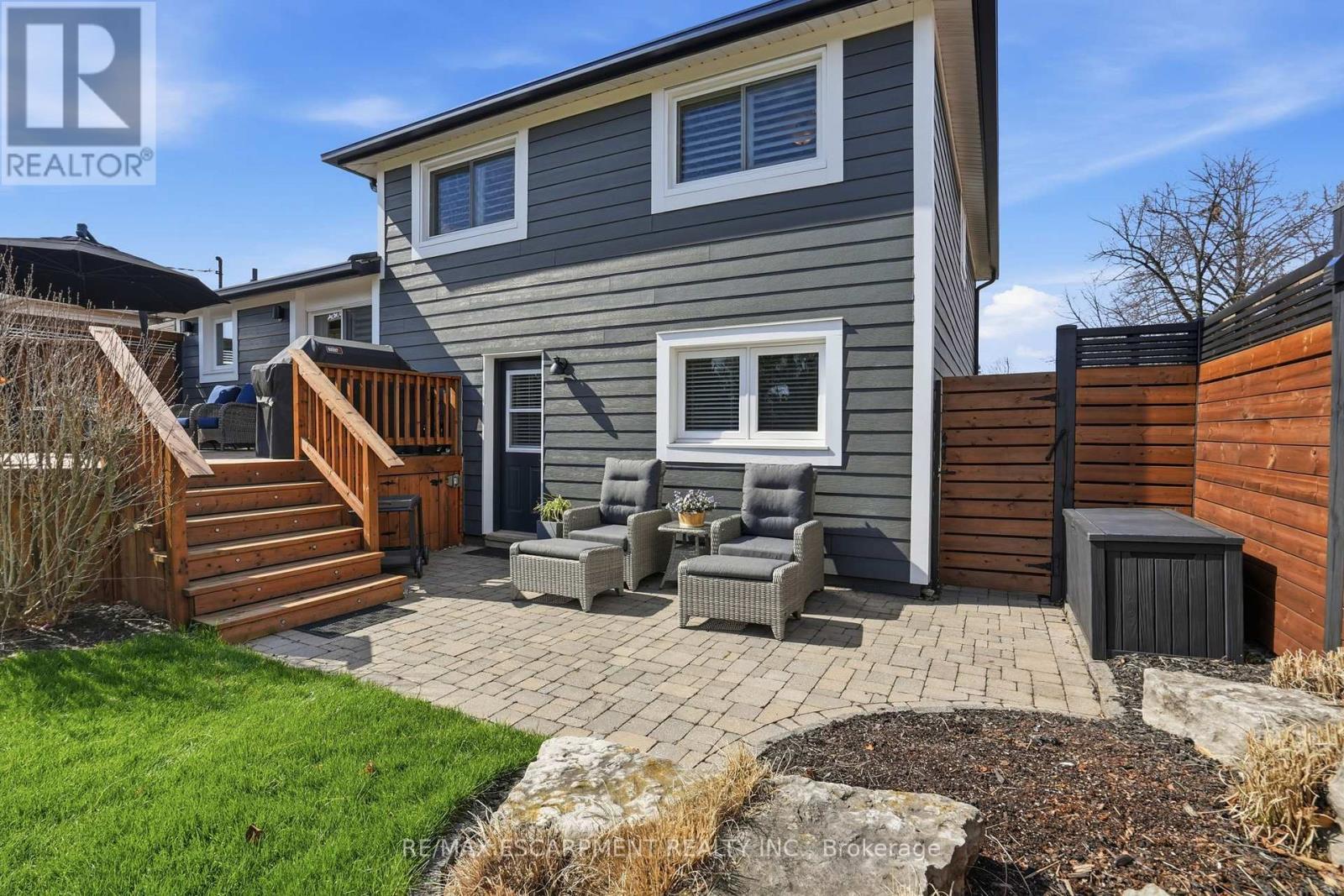 663 Mullin Way, Burlington, ON - Outdoor With Deck Patio Veranda With Exterior