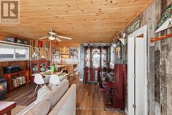Looking back towards the kitchen -