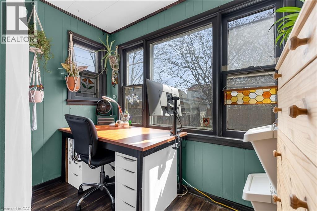 22 Cope Street, Hamilton, ON - Indoor Photo Showing Office