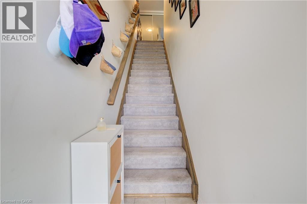 142 Daylily Lane, Kitchener, ON - Indoor Photo Showing Other Room