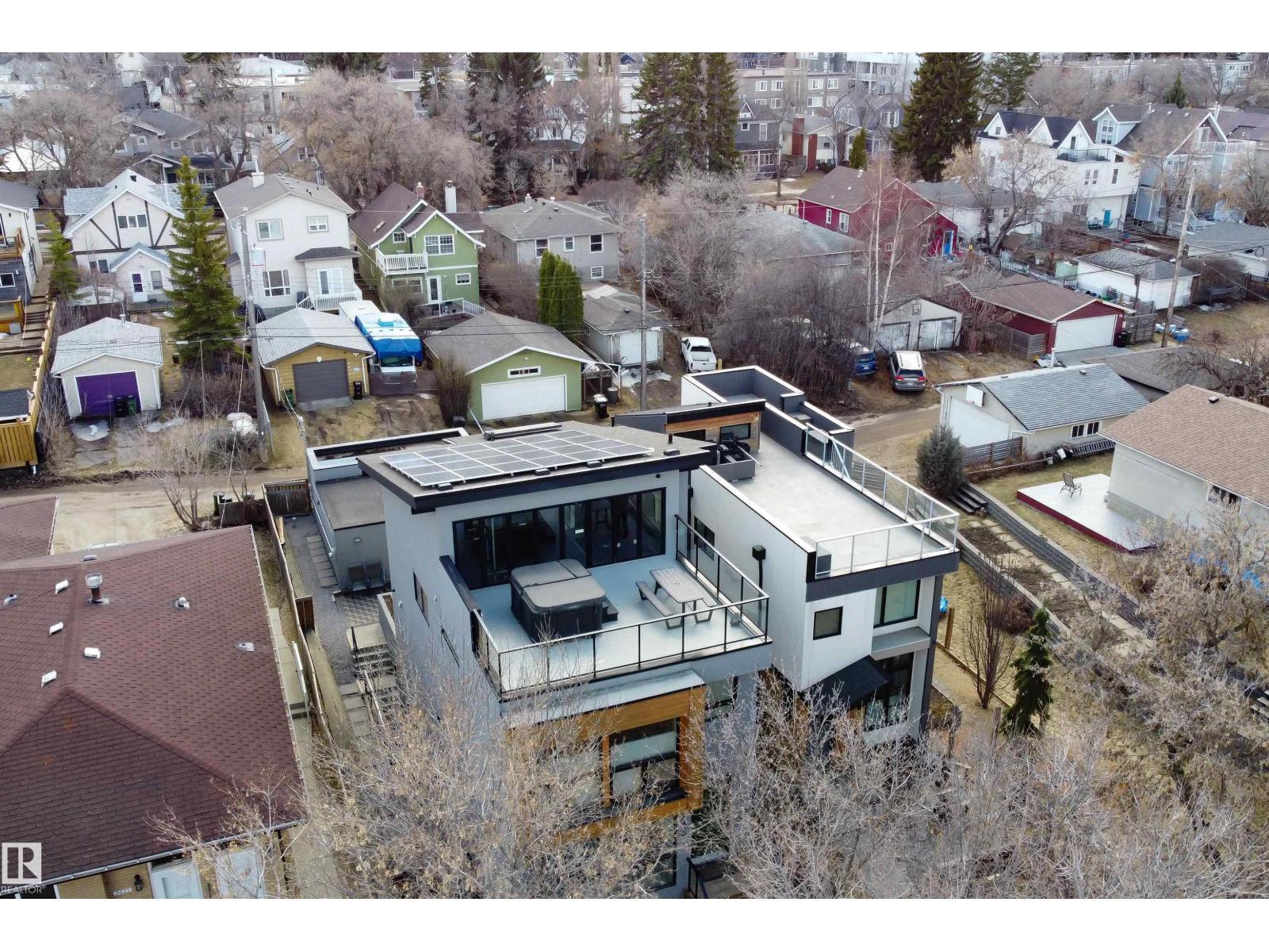 9629 84 Av Nw, Edmonton, AB - Outdoor