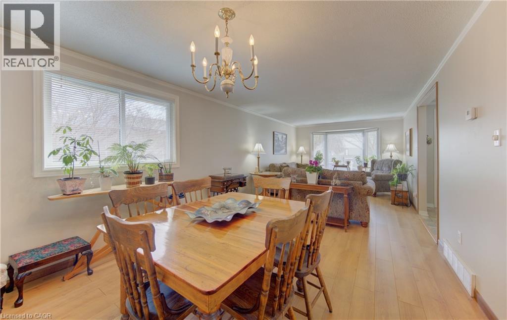 Large and flexible Dining Room/ Living Room Combo - 7 Kilkerran Crescent, Kitchener, ON - Indoor Photo Showing Dining Room