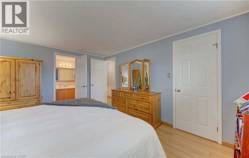 Primary Bedroom - 7 Kilkerran Crescent, Kitchener, ON - Indoor Photo Showing Bedroom