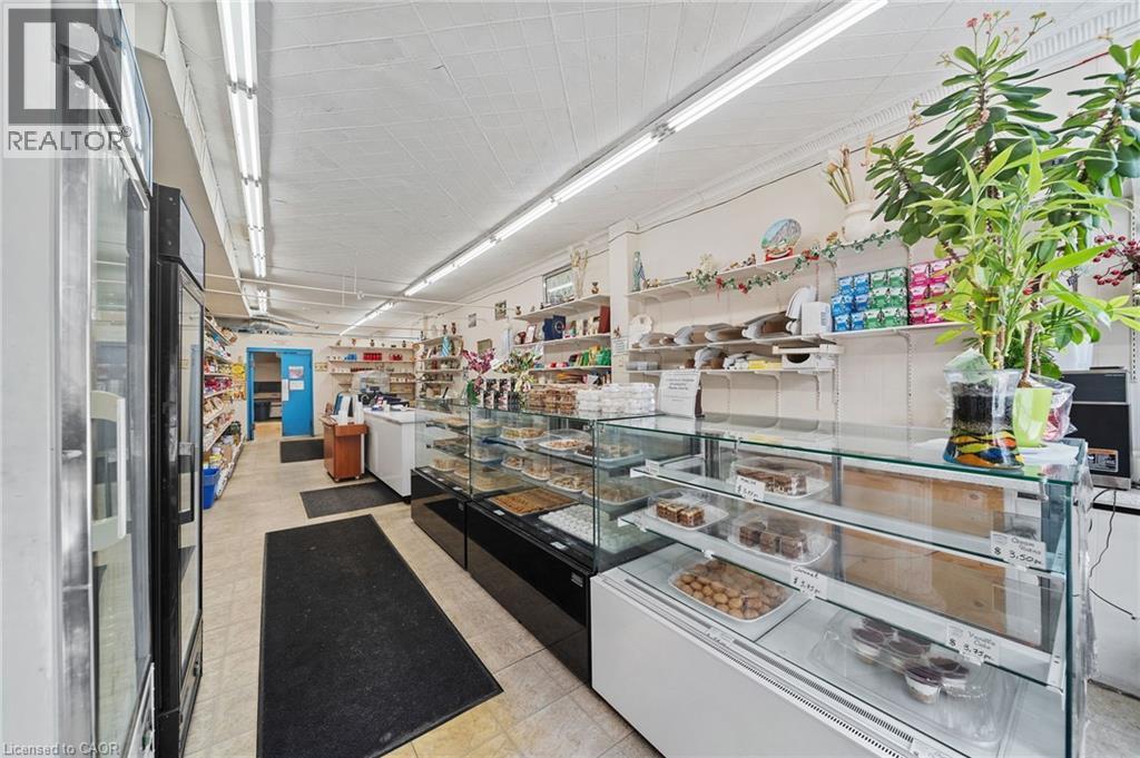 633 King Street E, Hamilton, ON