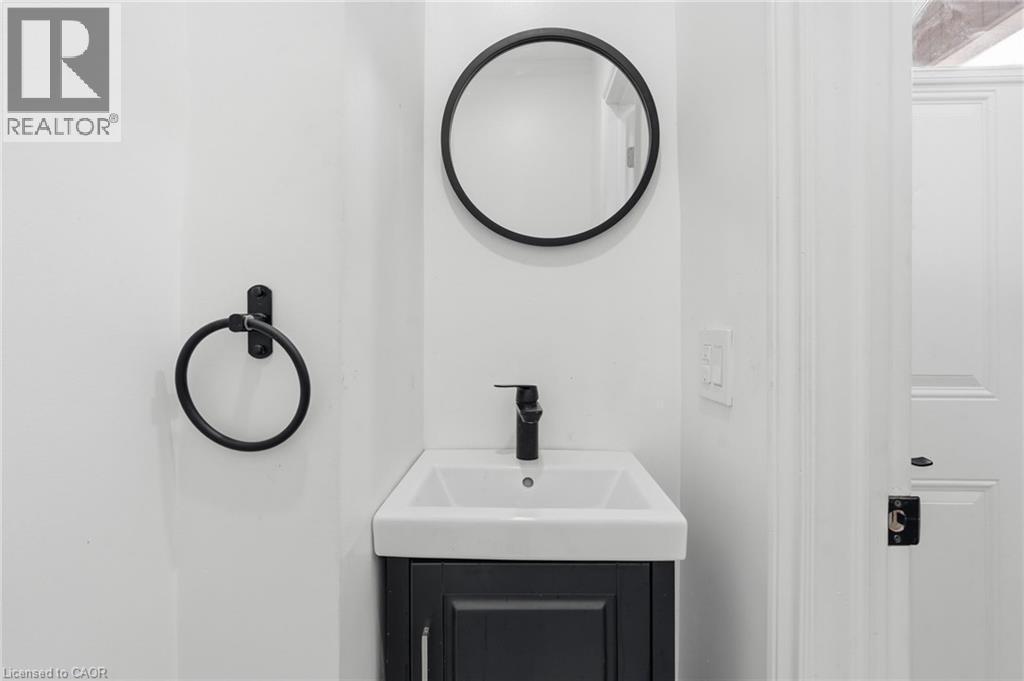 Main floor powder room - 73 Gertrude Street, Hamilton, ON - Indoor