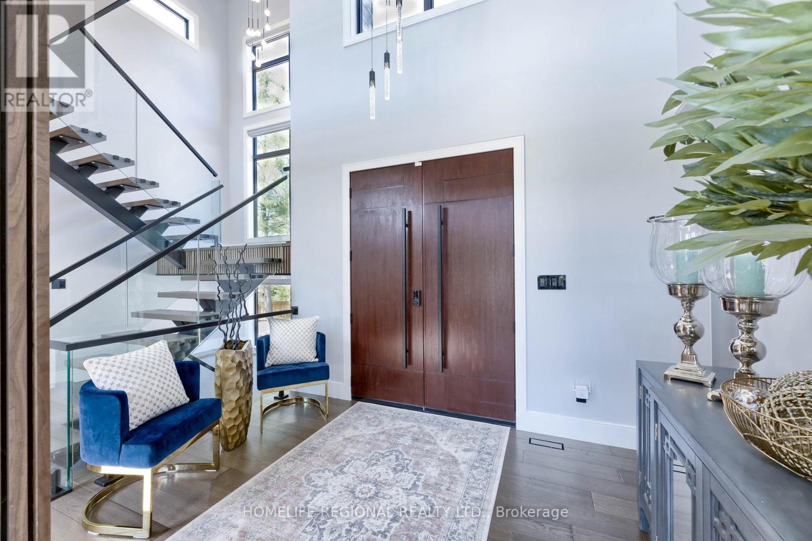 5329 First Line, Erin, ON - Indoor Photo Showing Other Room