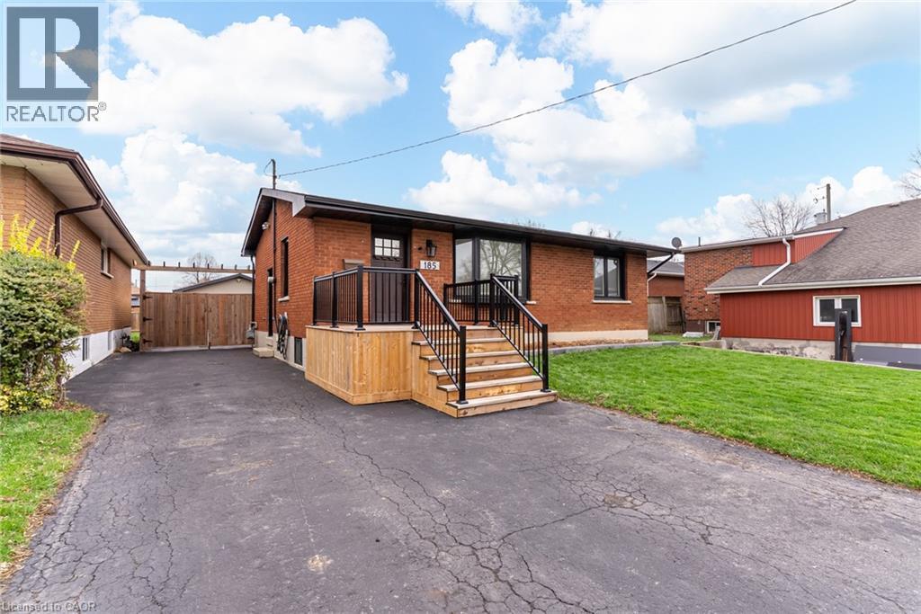 185 Deschene Avenue, Hamilton, ON - Outdoor