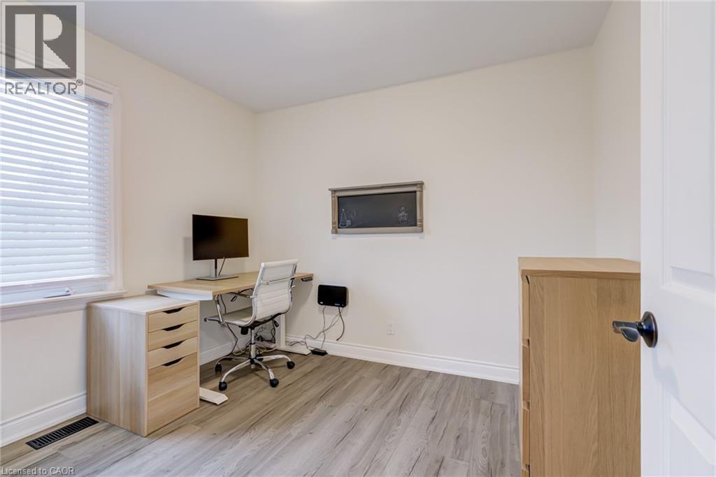 185 Deschene Avenue, Hamilton, ON - Indoor Photo Showing Office