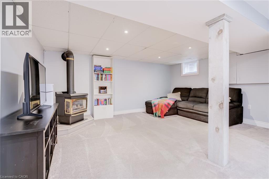 185 Deschene Avenue, Hamilton, ON - Indoor