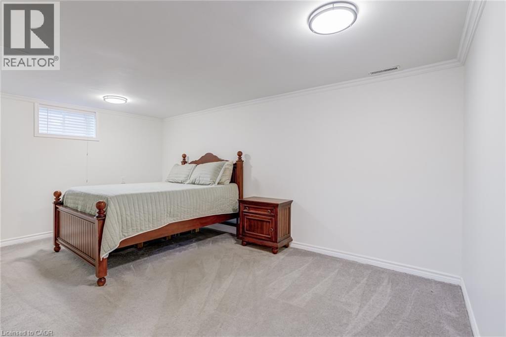 185 Deschene Avenue, Hamilton, ON - Indoor Photo Showing Bedroom