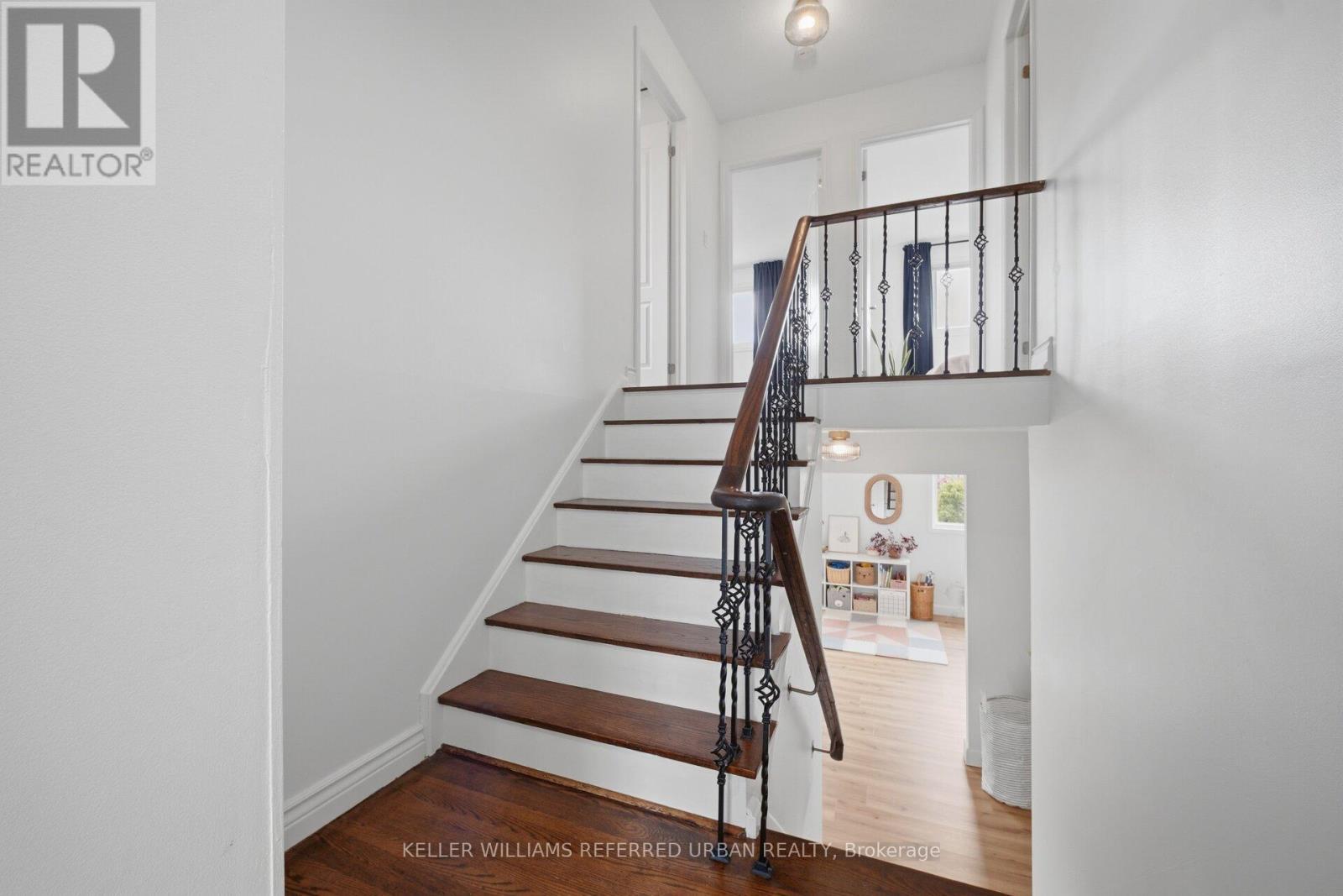 4135 Dunmow Crescent, Mississauga, ON - Indoor Photo Showing Other Room