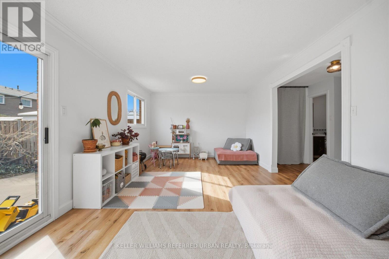 4135 Dunmow Crescent, Mississauga, ON - Indoor