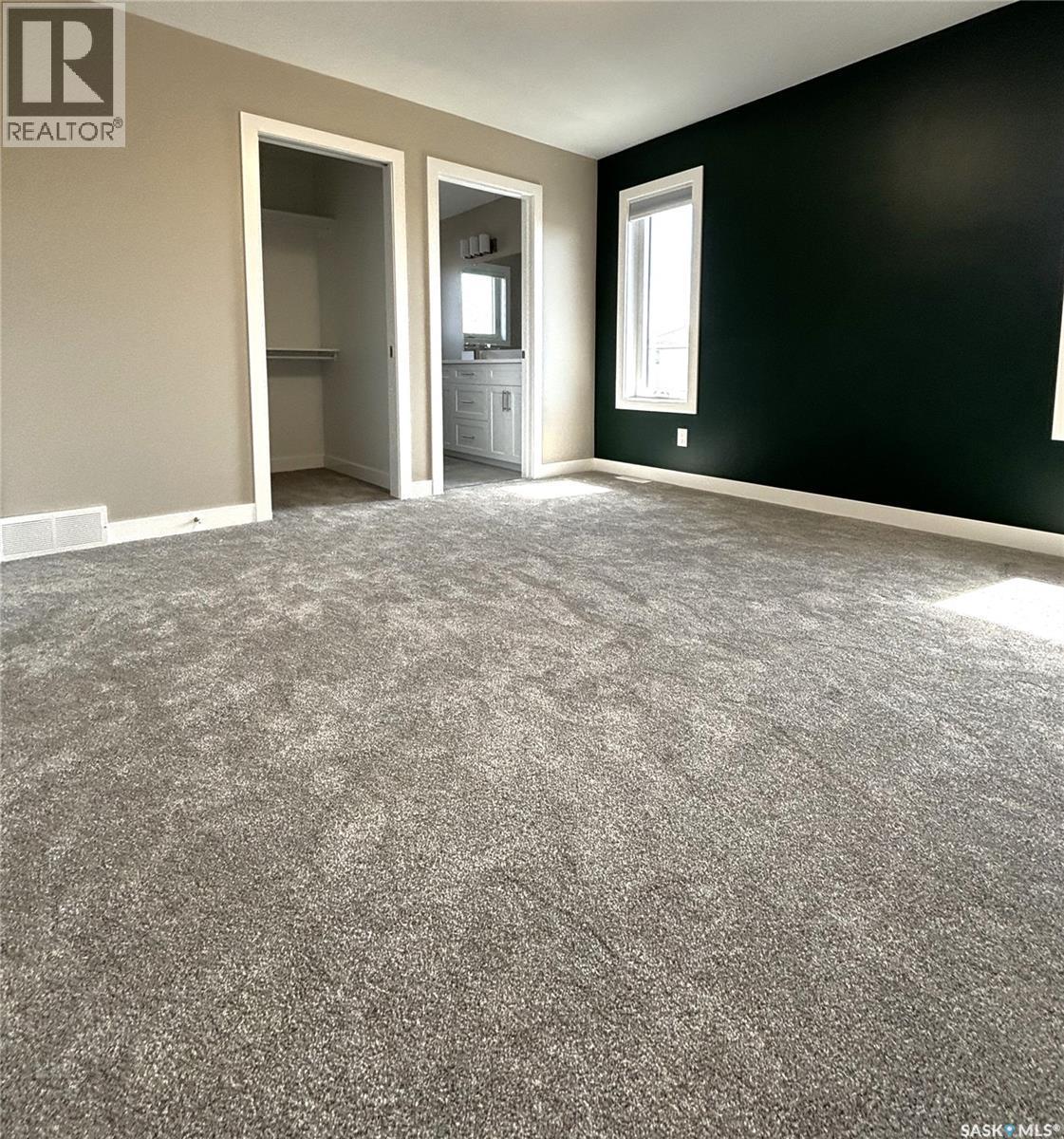 371 Childers Crescent, Saskatoon, SK - Indoor Photo Showing Other Room