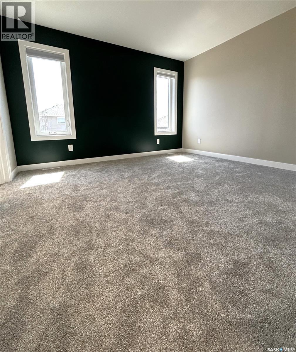 371 Childers Crescent, Saskatoon, SK - Indoor Photo Showing Other Room