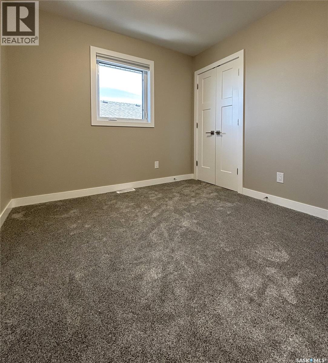 371 Childers Crescent, Saskatoon, SK - Indoor Photo Showing Other Room