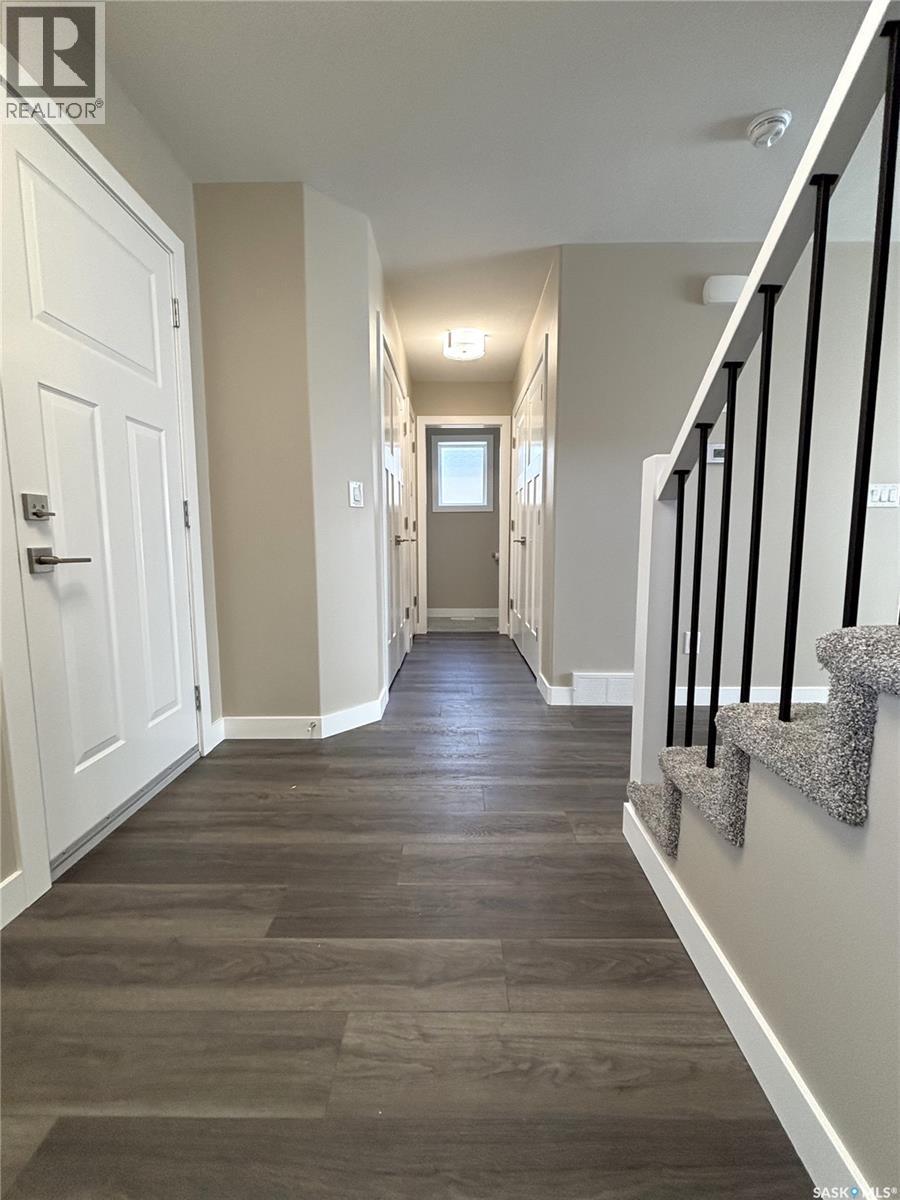 371 Childers Crescent, Saskatoon, SK - Indoor Photo Showing Other Room