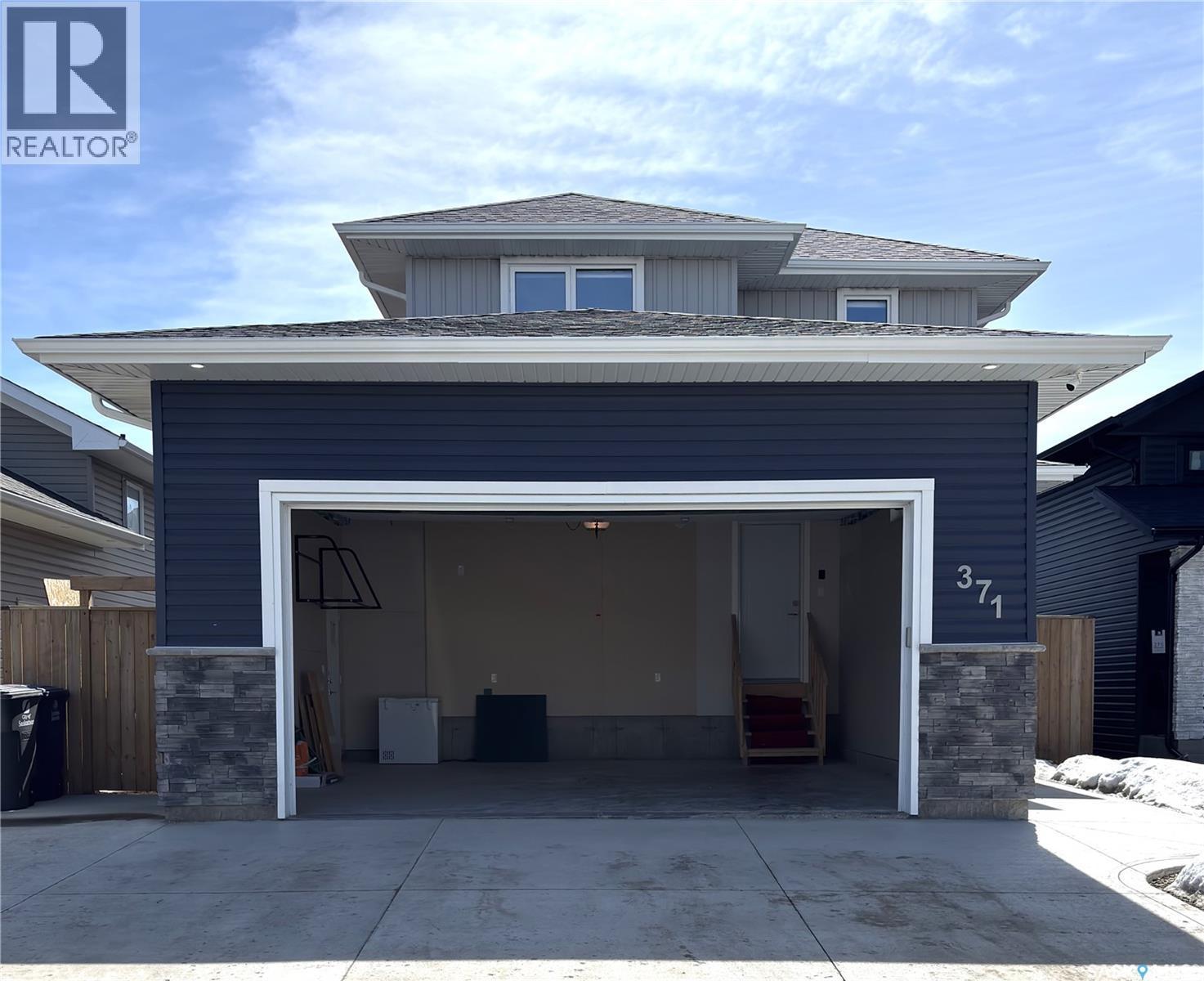 371 Childers Crescent, Saskatoon, SK - Outdoor