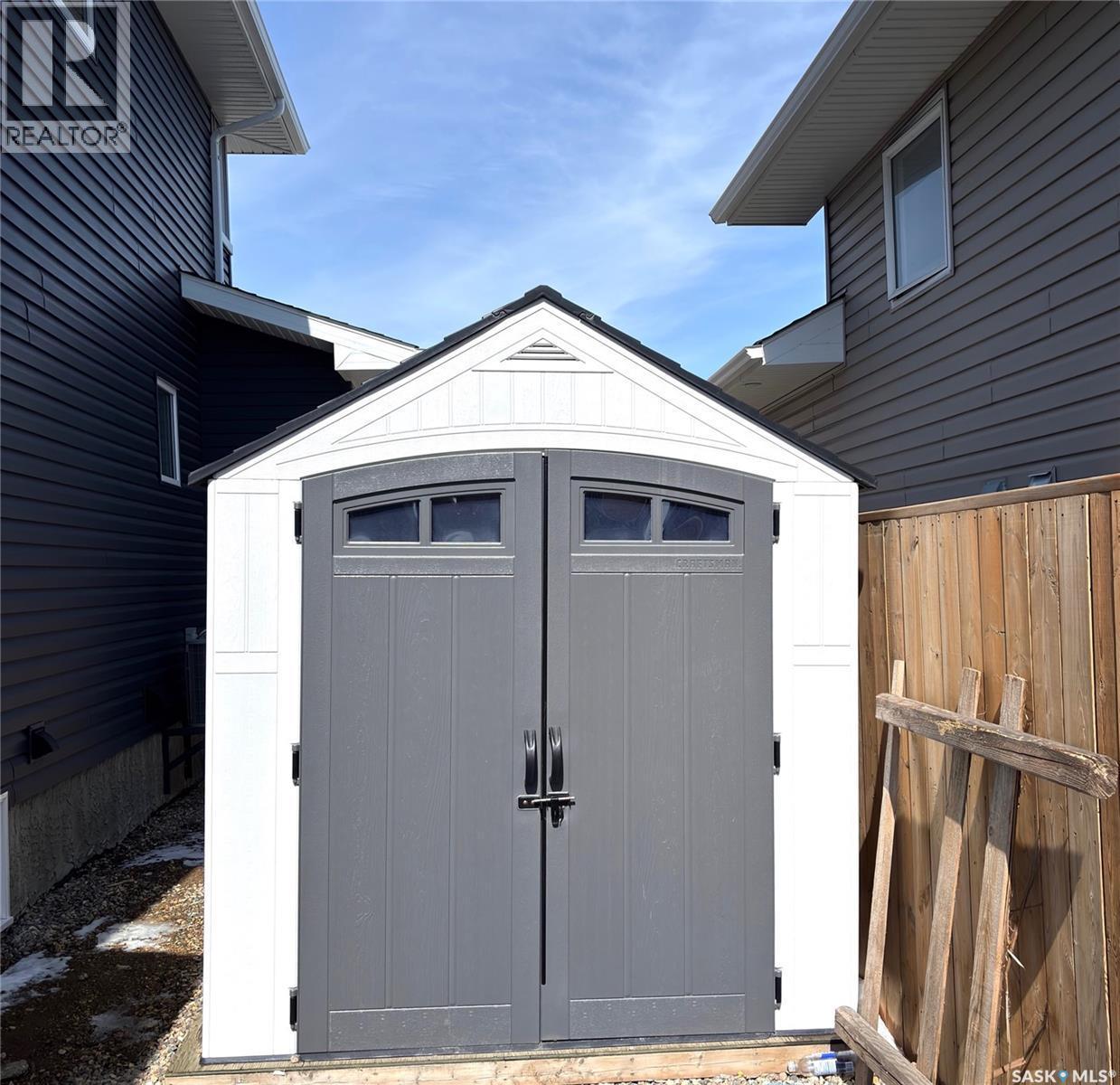 371 Childers Crescent, Saskatoon, SK - Outdoor With Exterior