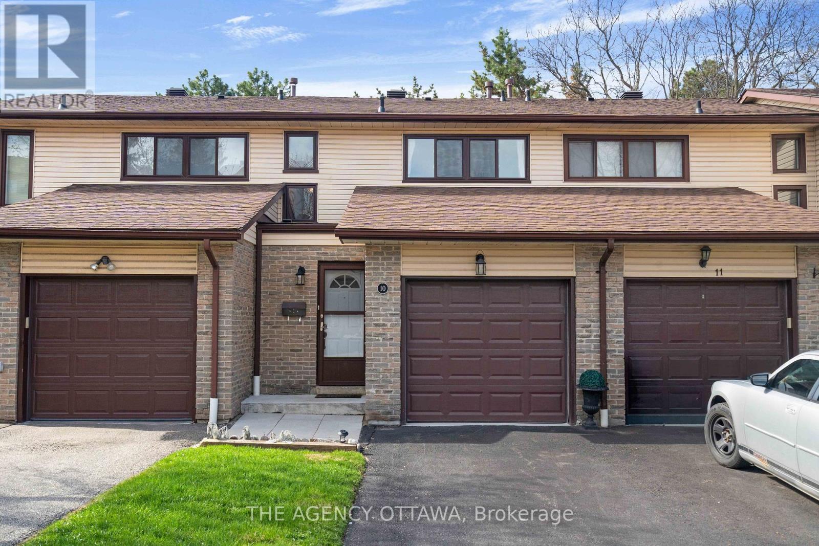 10 Collins Crescent, Brampton (Brampton North), ON - Outdoor