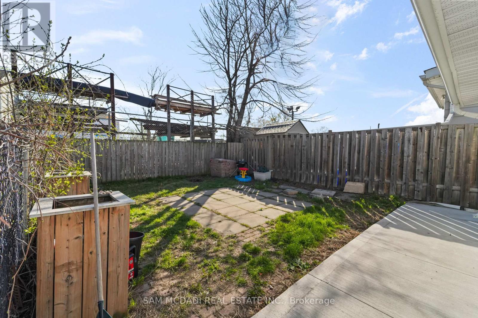 266 Beach Road, Hamilton, ON - Outdoor