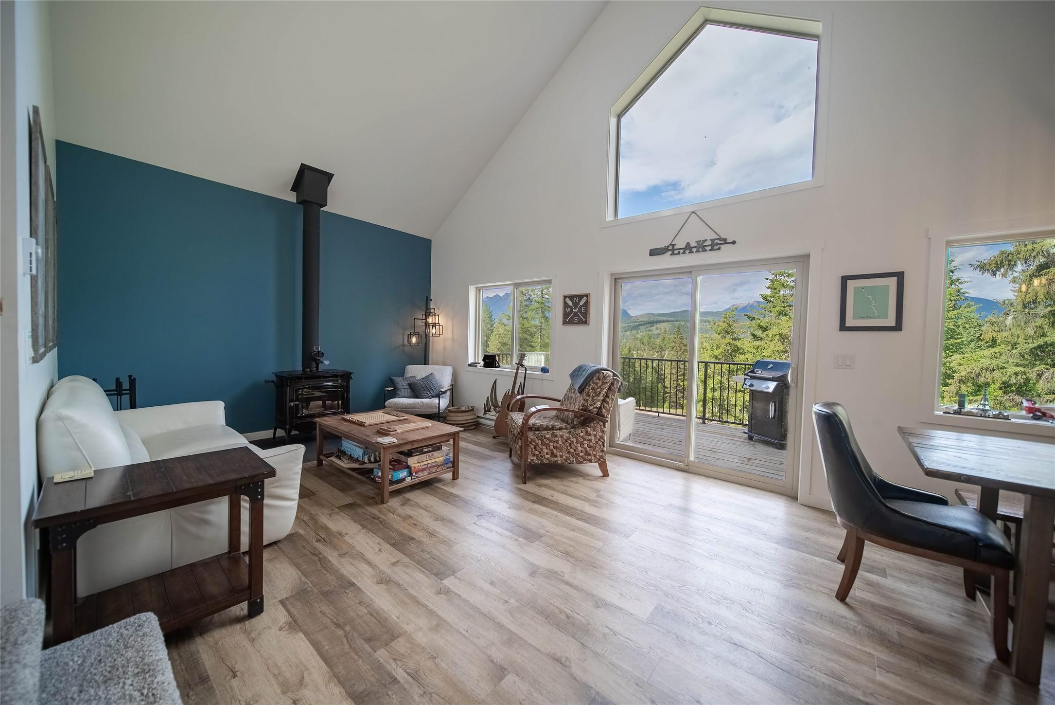 9934 Osprey Landing Drive, Wardner, BC - Indoor