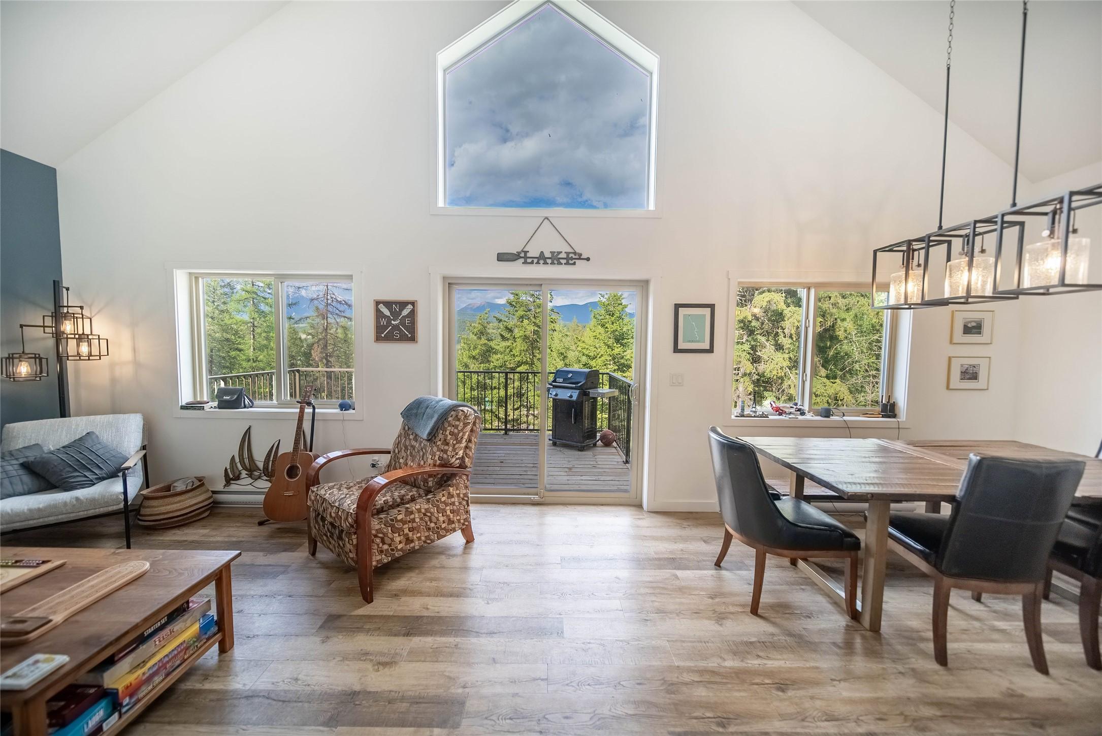 9934 Osprey Landing Drive, Wardner, BC - Indoor