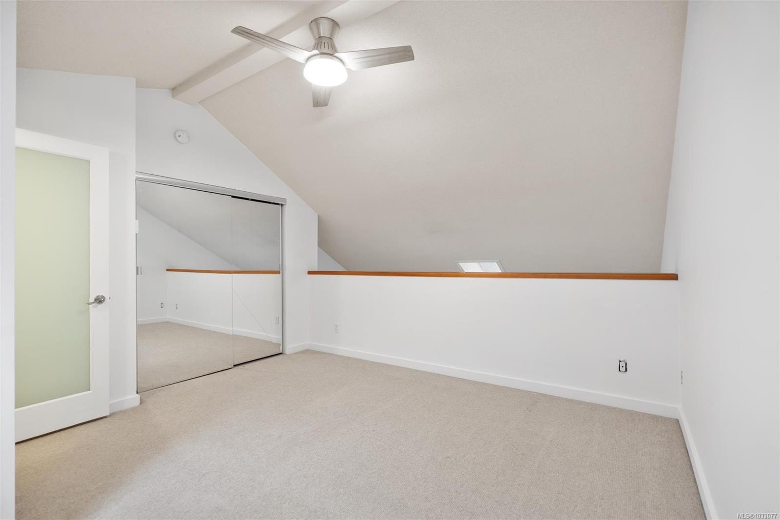 205-2341 Harbour Rd, Sidney, BC