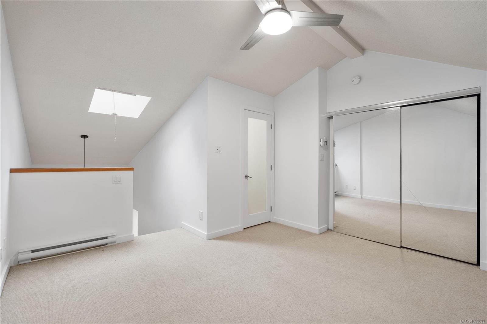 205-2341 Harbour Rd, Sidney, BC