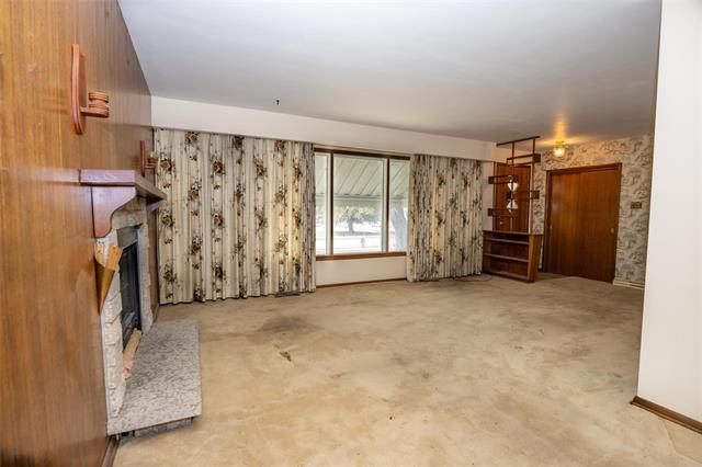 427 Thompson Dr, Winnipeg, MB