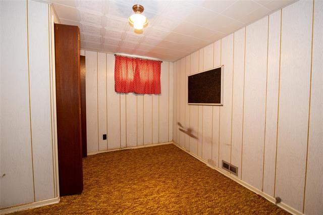 427 Thompson Dr, Winnipeg, MB