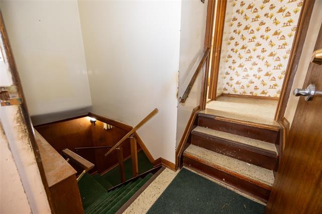 427 Thompson Dr, Winnipeg, MB