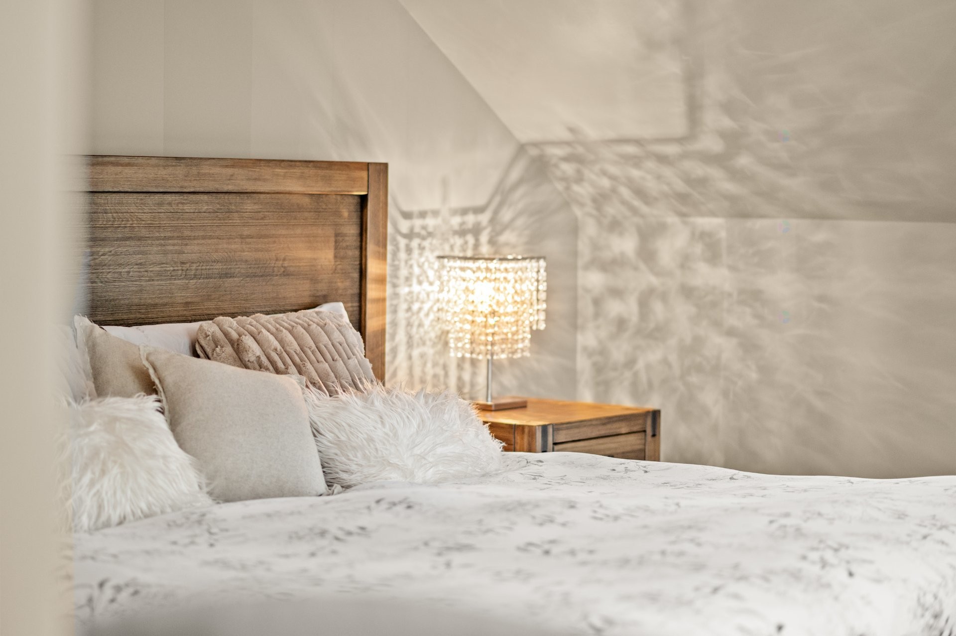 Chambre à coucher principale - 74 Rue Balmoral, Morin-Heights, QC - Indoor Photo Showing Bedroom