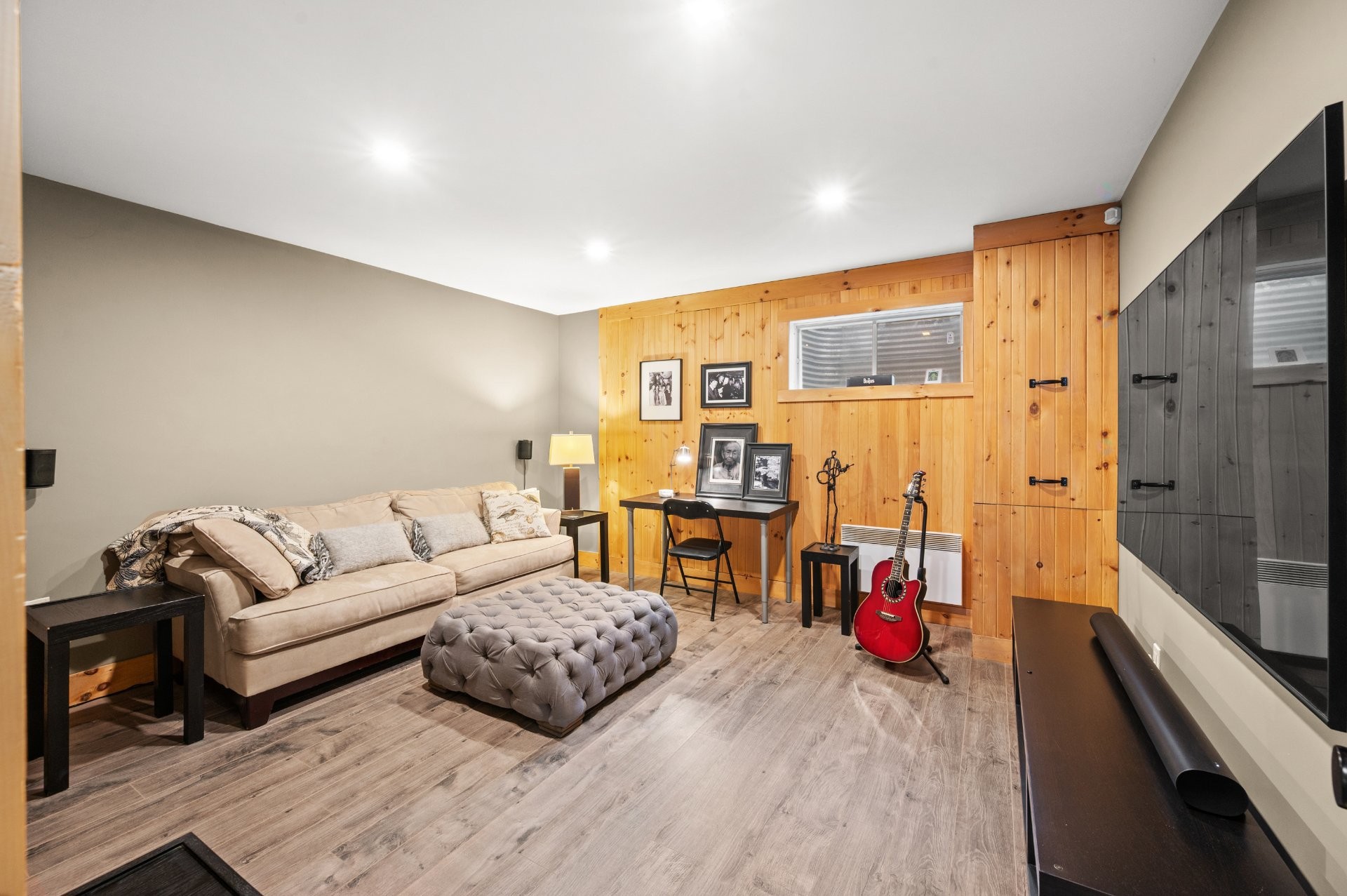 Salle familiale - 74 Rue Balmoral, Morin-Heights, QC - Indoor
