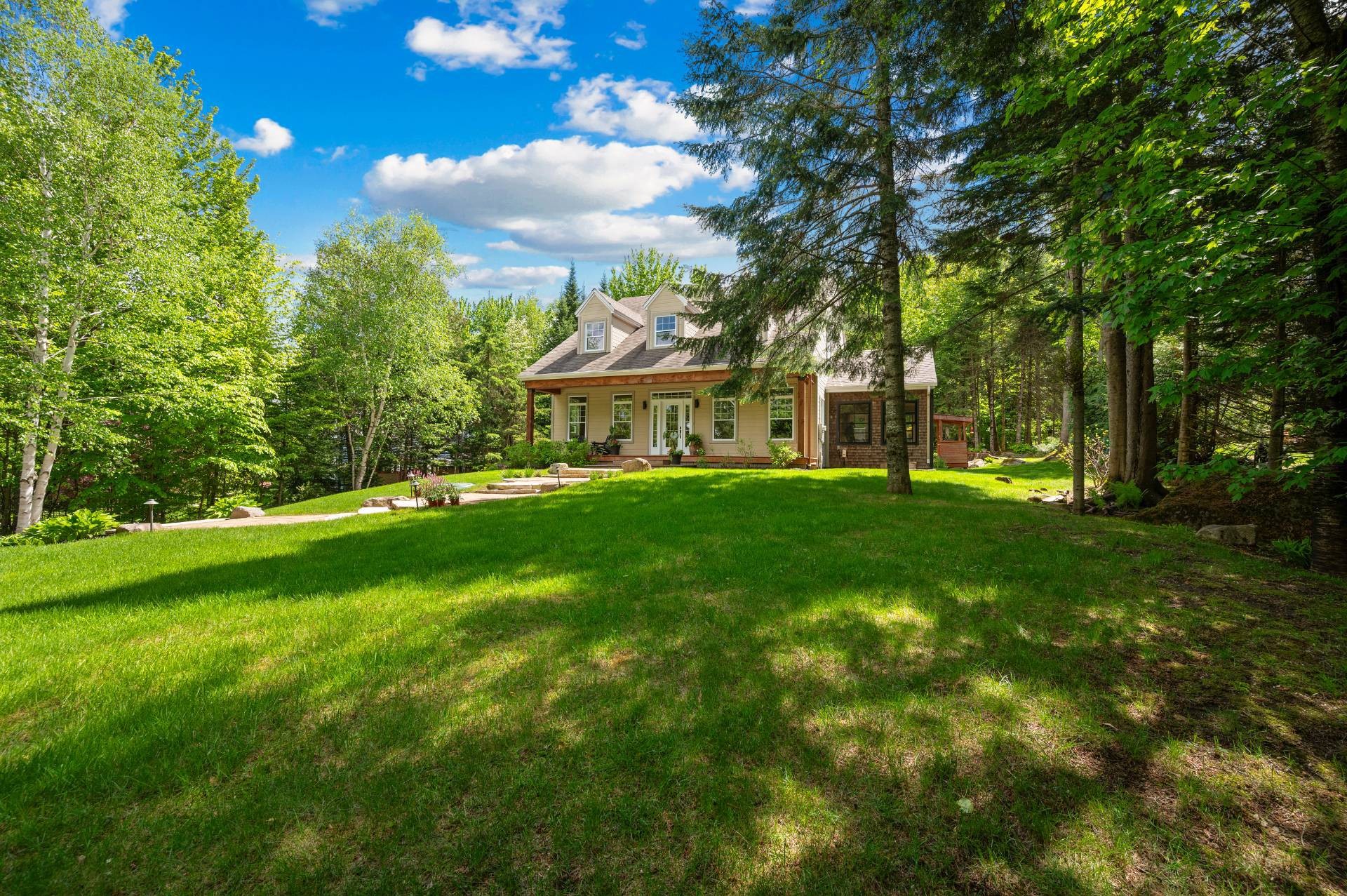 Cour - 74 Rue Balmoral, Morin-Heights, QC - Outdoor