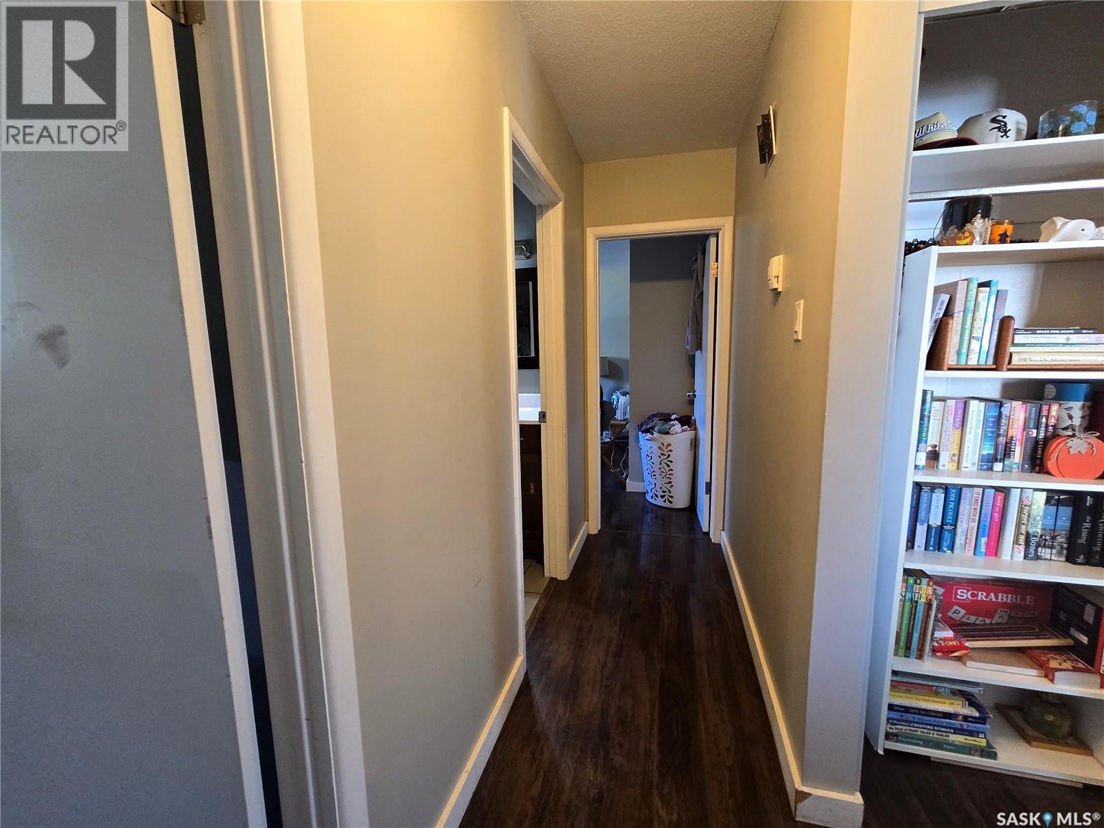 719 3Rd Street E, Assiniboia, SK - Indoor Photo Showing Other Room