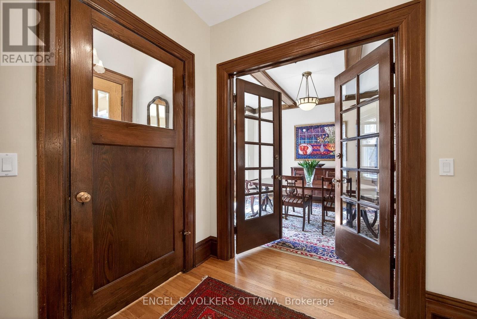 23 Woodlawn Avenue, Ottawa, ON - Indoor Photo Showing Other Room