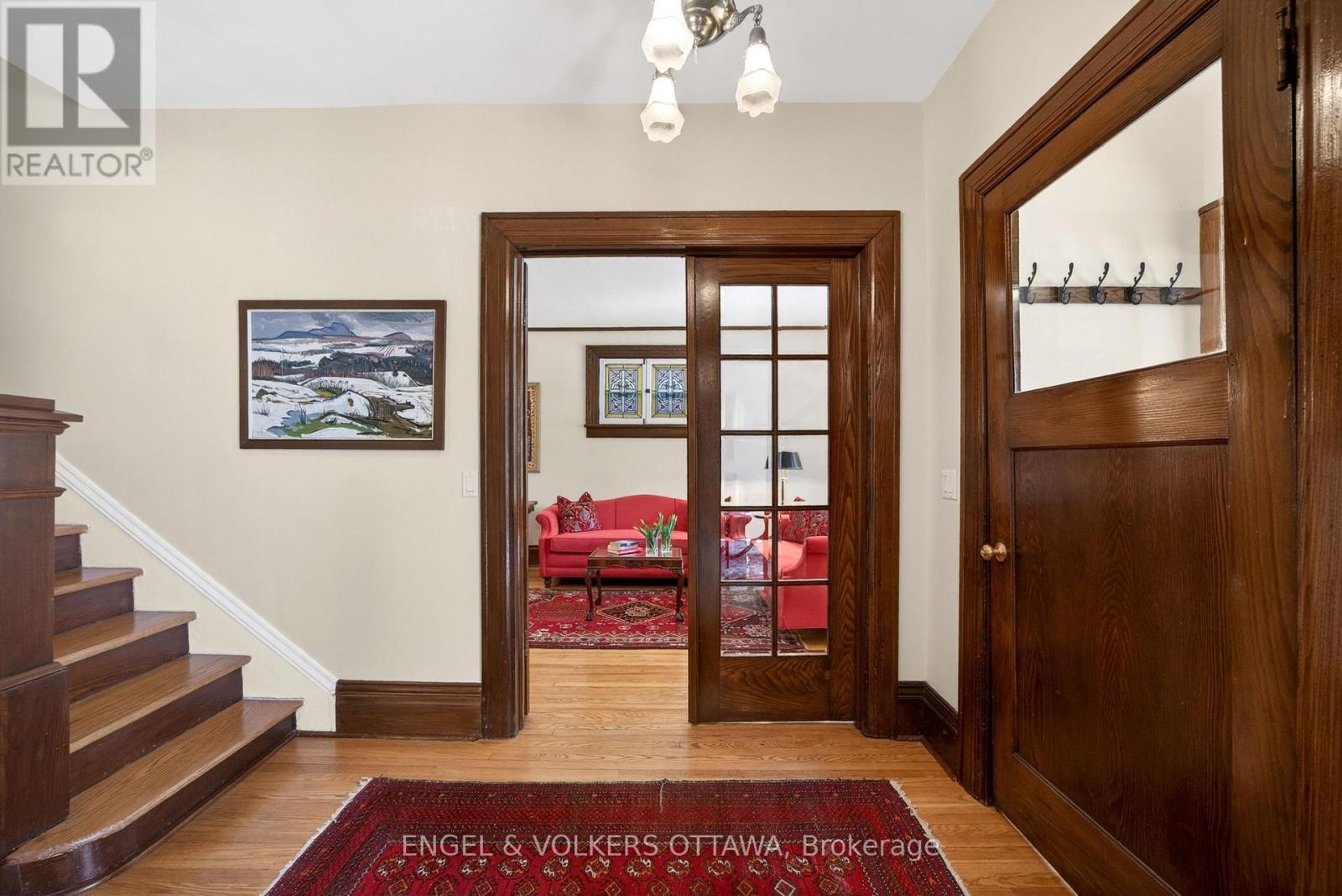 23 Woodlawn Avenue, Ottawa, ON - Indoor Photo Showing Other Room