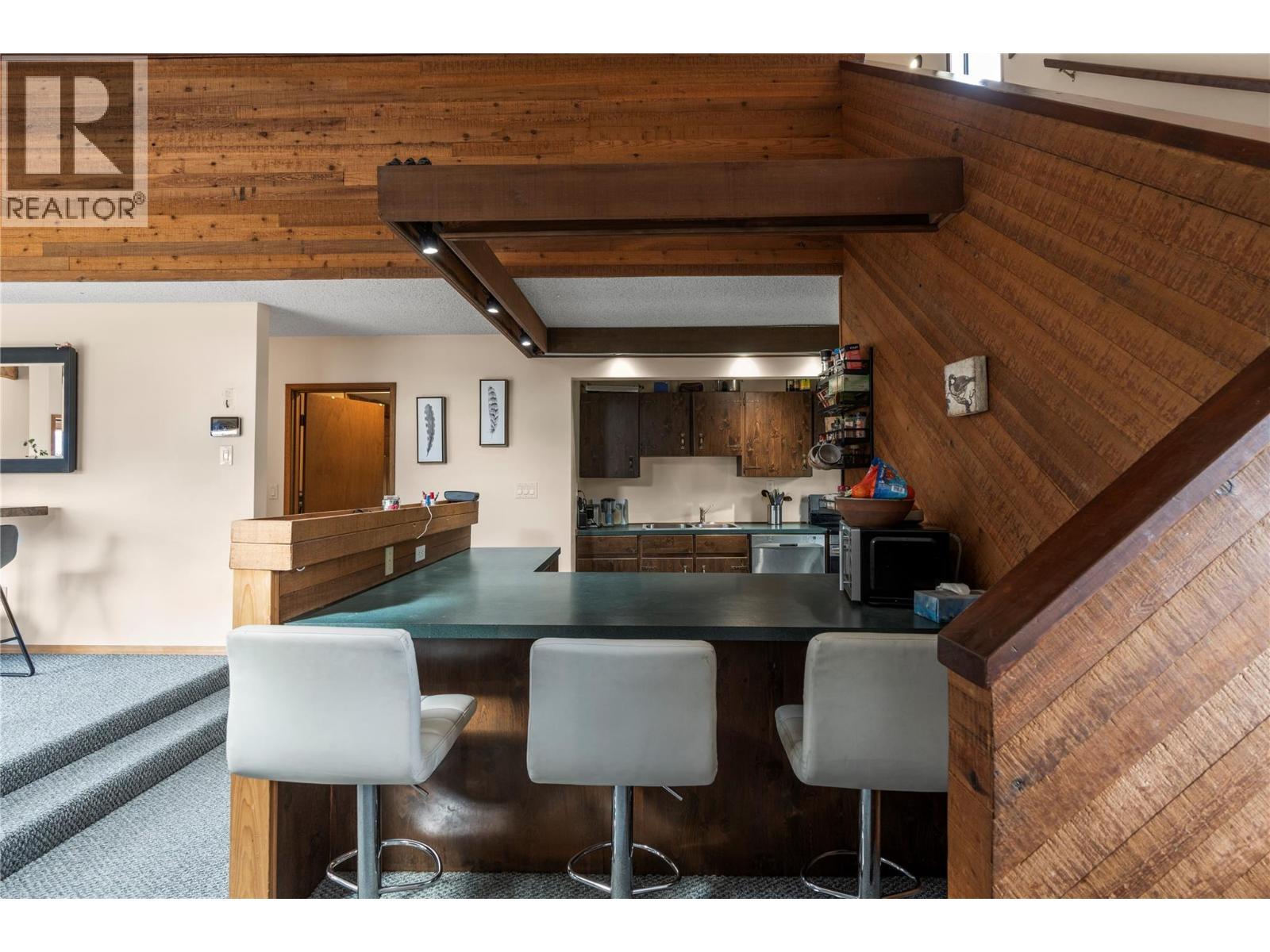 6515 Eagle Road, Vernon, BC - Indoor Photo Showing Other Room
