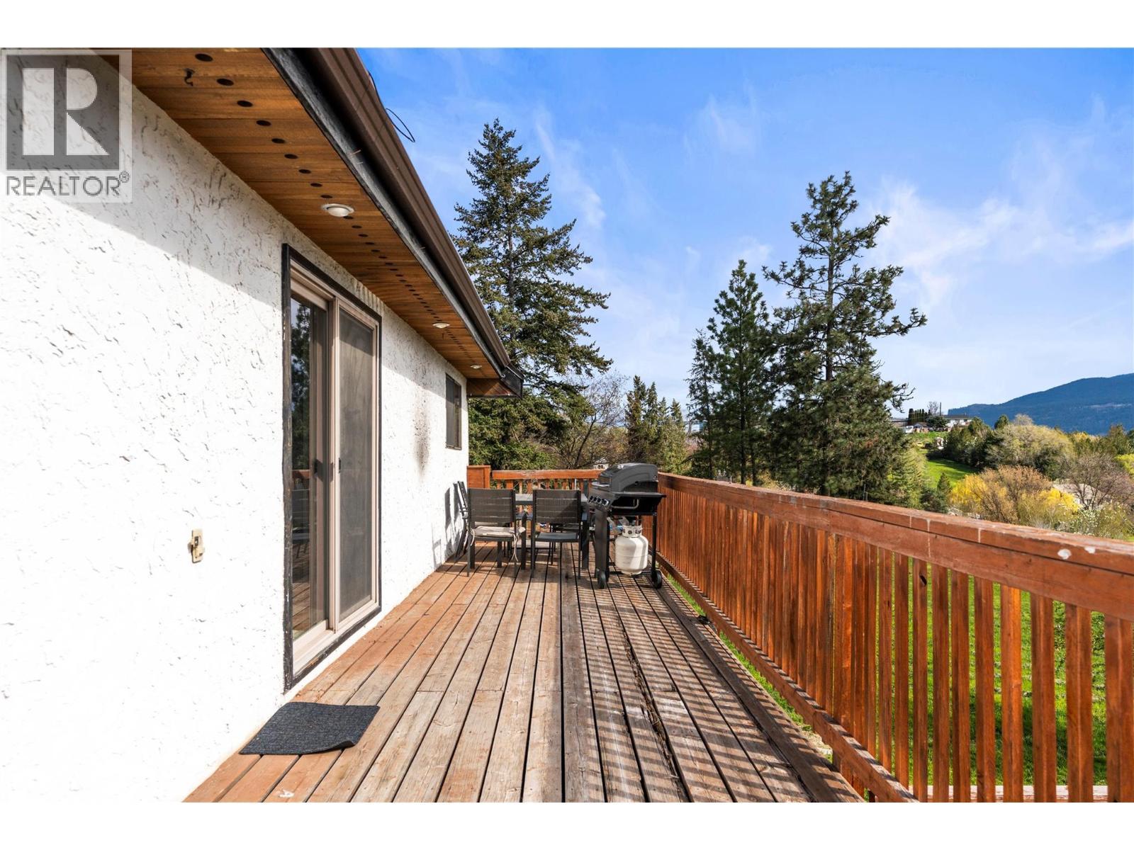 6515 Eagle Road, Vernon, BC - Outdoor With Deck Patio Veranda