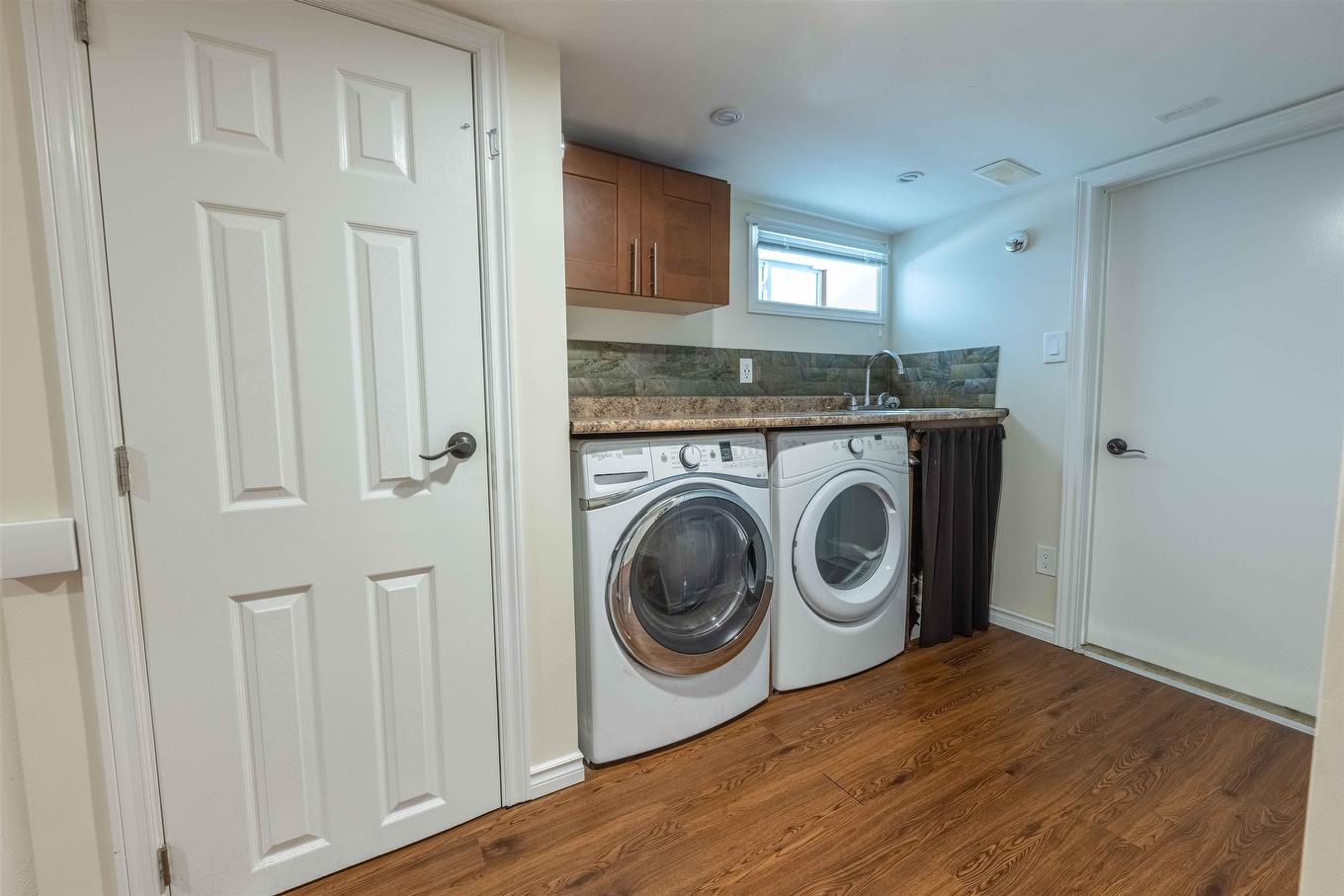 151 Secord St, Thunder Bay, ON - Indoor Photo Showing Laundry Room