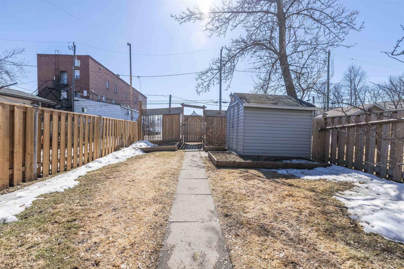 151 Secord St, Thunder Bay, ON - Outdoor