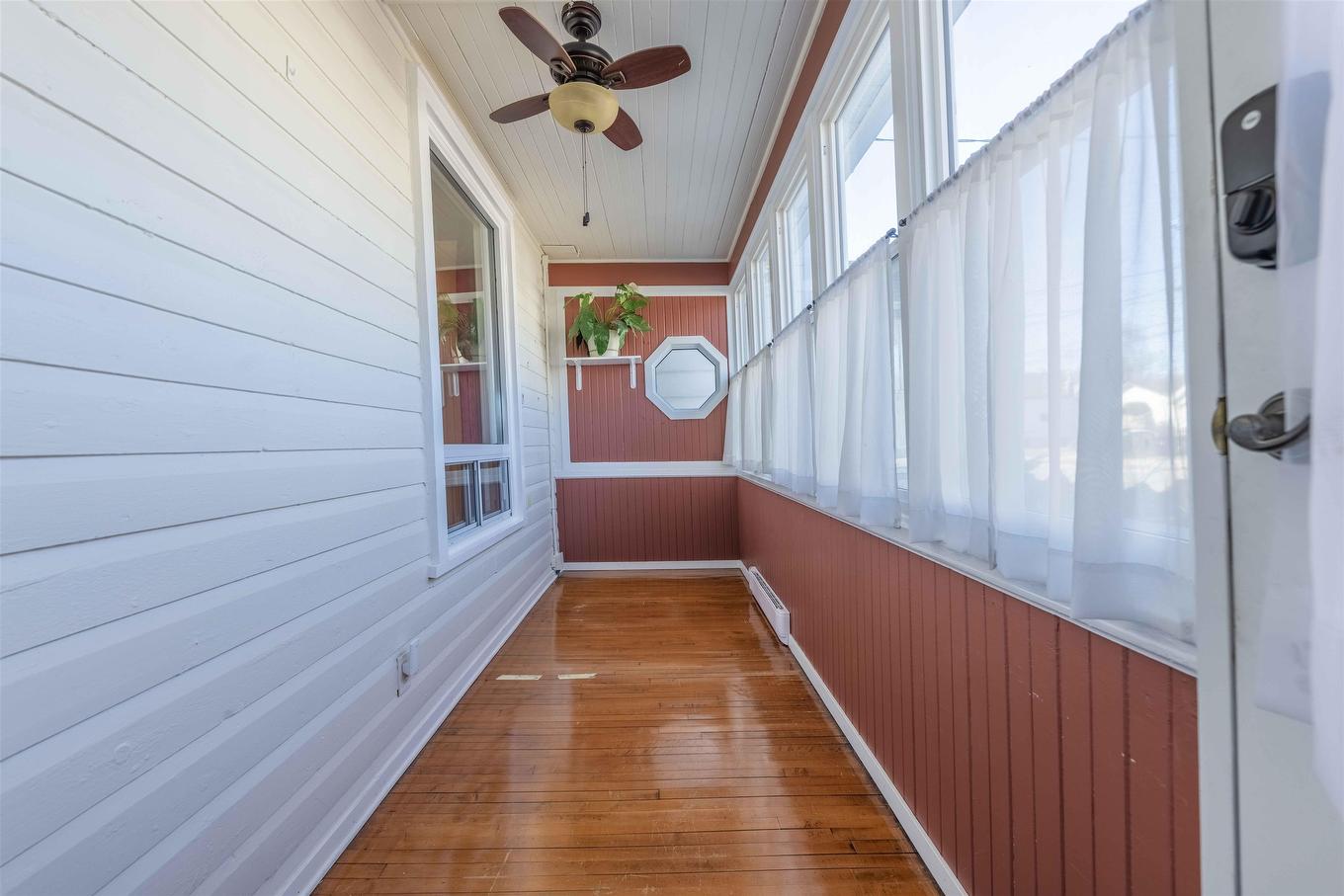151 Secord St, Thunder Bay, ON - Indoor Photo Showing Other Room