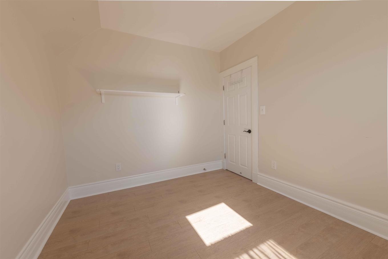 151 Secord St, Thunder Bay, ON - Indoor Photo Showing Other Room